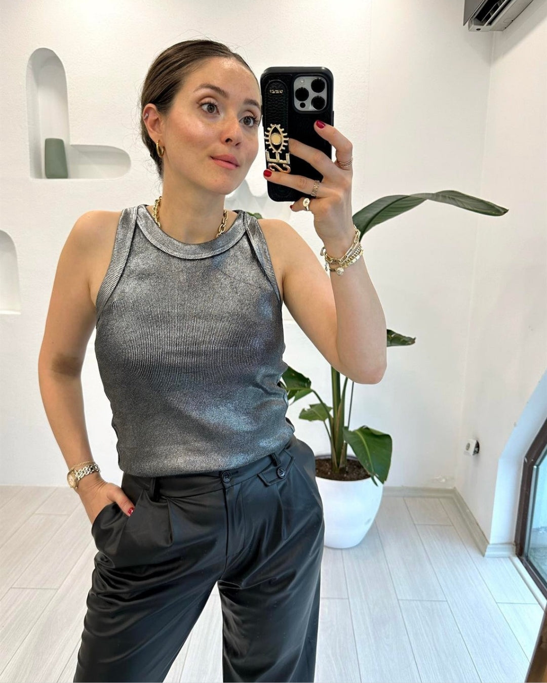Metalic Sliver – Black Knit Tank Top