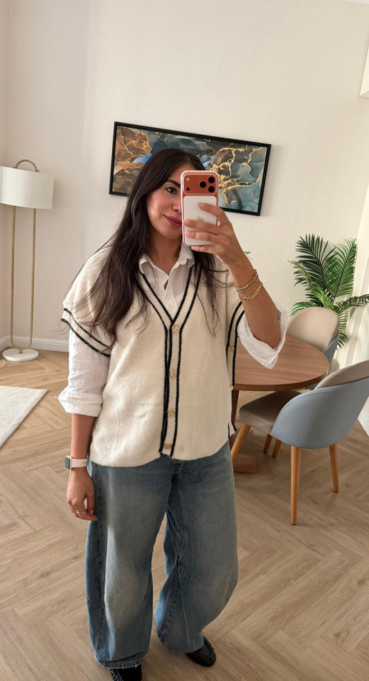 Creamy Vest With Vintage Golden Buttons
