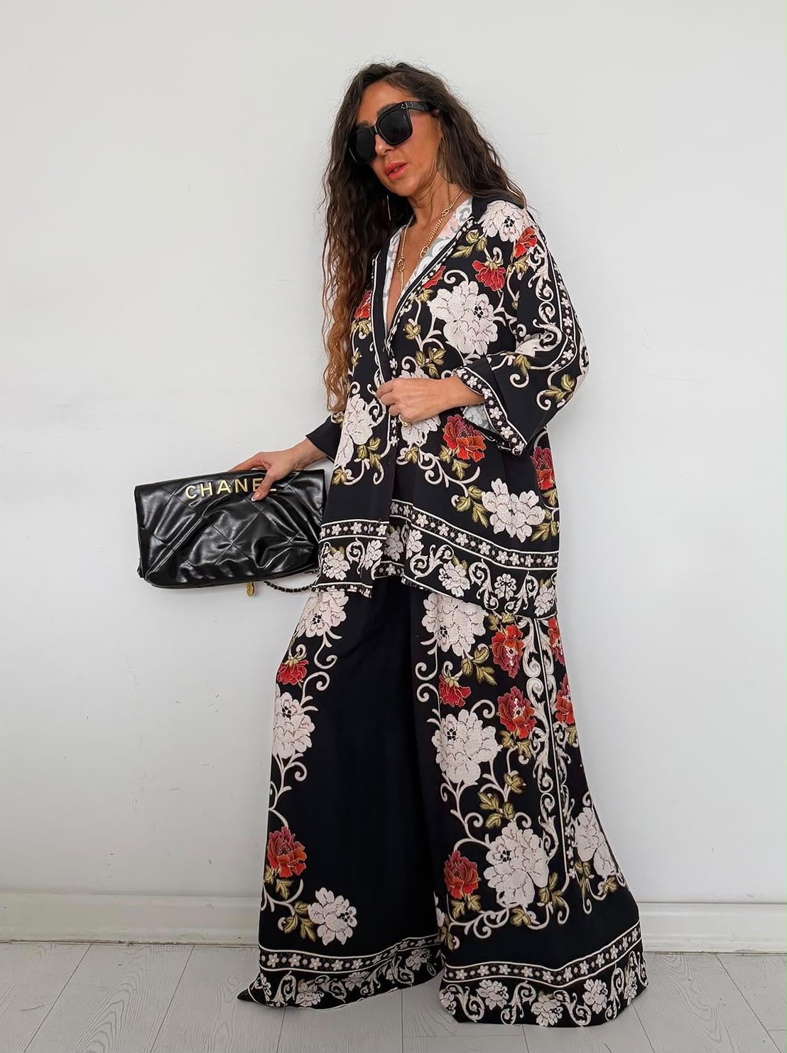 Black Floral Comfortable Set
